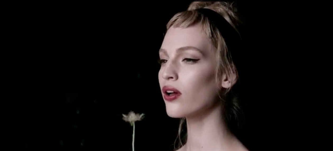 Zehn Frauen für Prada