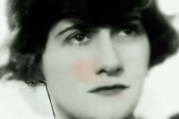 For the first time: Inside Chanel N°5